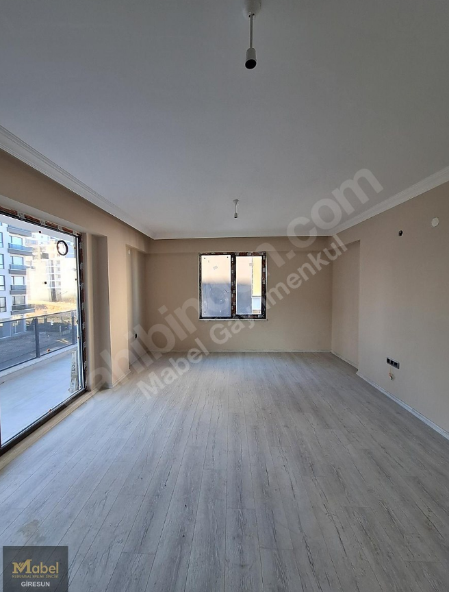 ERİKLİMAN ARA KAT KÖŞE DAİRE